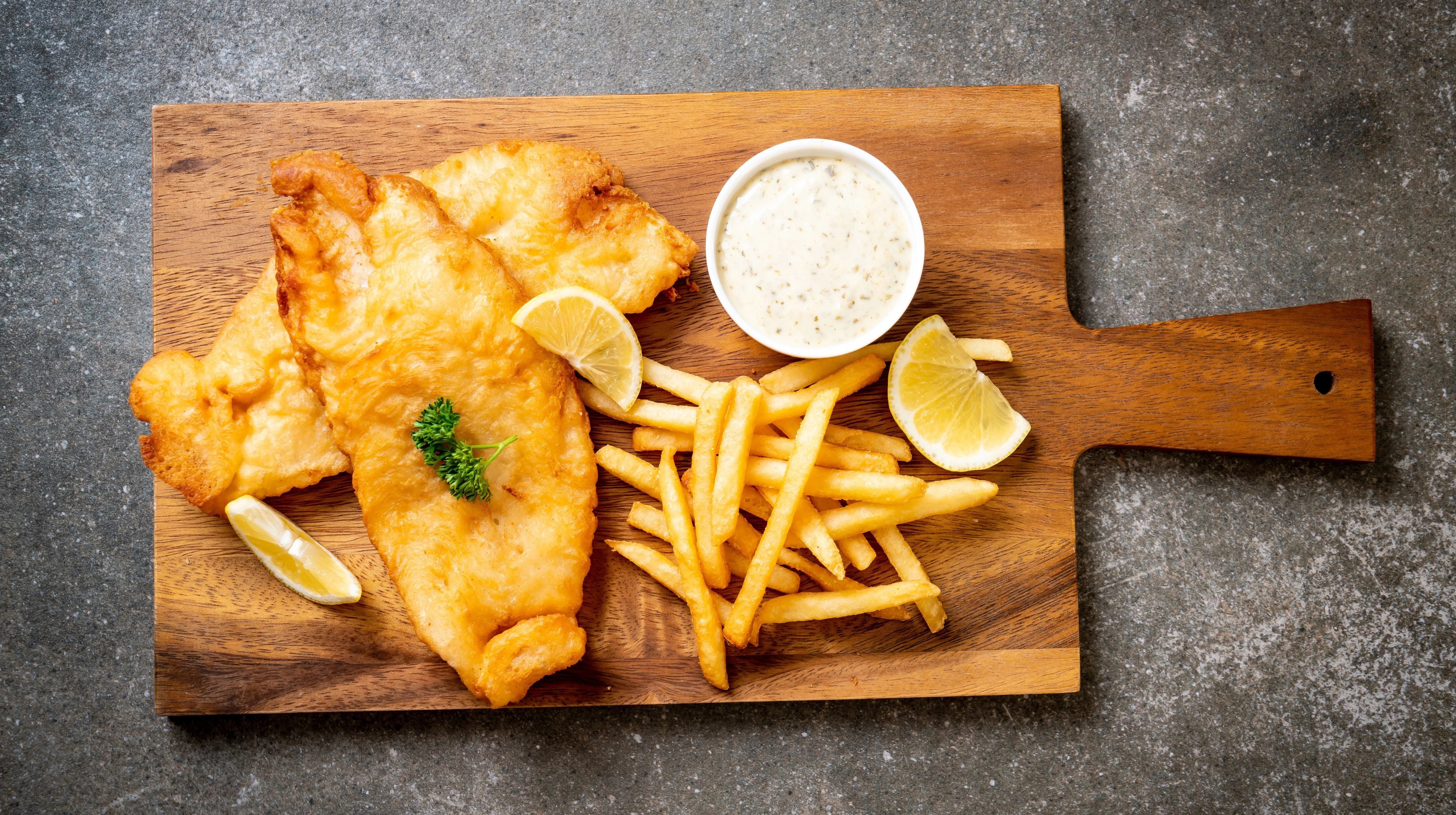 Klassisk Britisk Fish and Chips med AIVIQ Premio Dual AirFryer